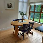 בית נופש Idyllic West Of Ireland Hideaway Dromahair