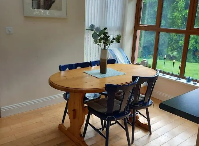 別荘 Idyllic West Of Ireland Hideaway Dromahair